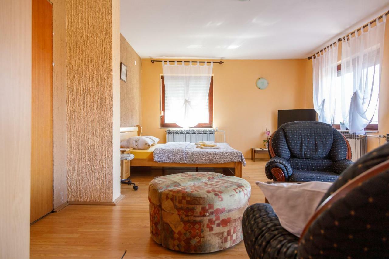 Apartmani Maraton Vukovar Dış mekan fotoğraf