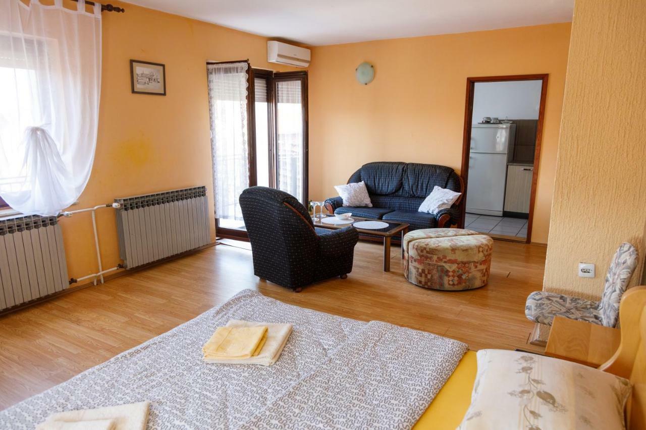 Apartmani Maraton Vukovar Dış mekan fotoğraf